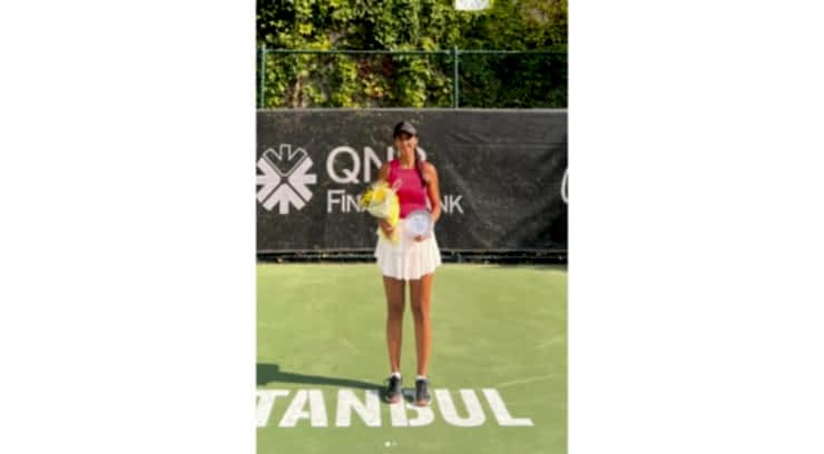 Oyuncumuz Enki Nas Çelik çiftlerde finalist 