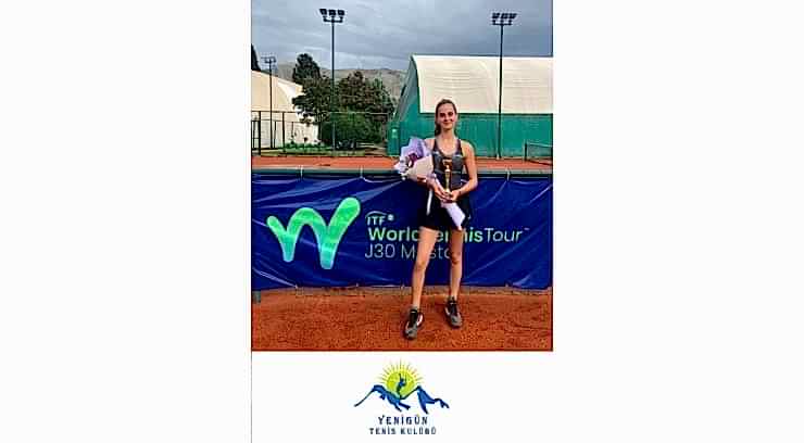 Selin Bosna Hersek'te Finalist